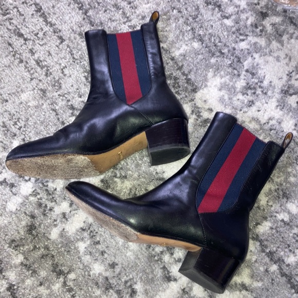 Gucci black leather boots - Picture 2 of 5